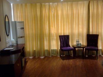 Green Tree Inn Gaoyou Tonghu Road Beihai Express Hotel Янчжоу Экстерьер фото