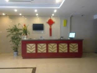 Green Tree Inn Gaoyou Tonghu Road Beihai Express Hotel Янчжоу Экстерьер фото